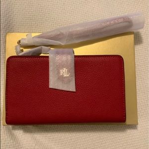 Lauren Ralph Lauren
Leather Tech Wristlet